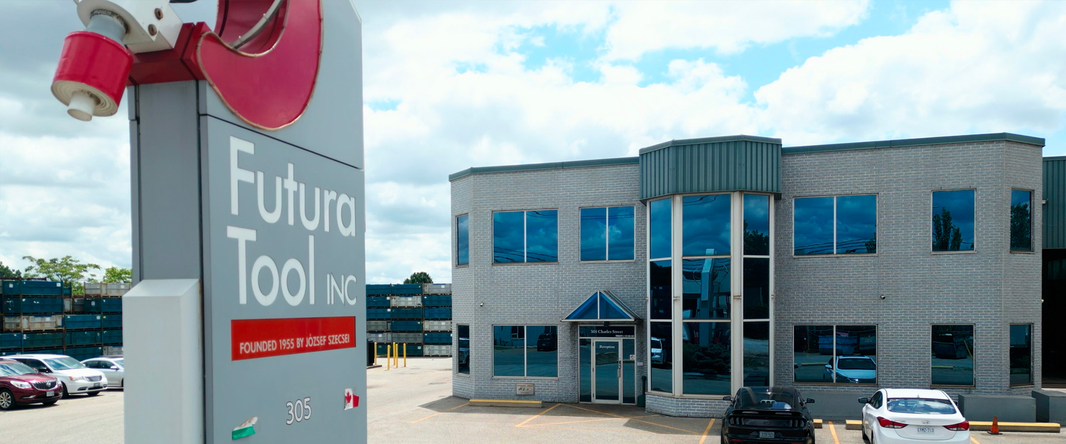 Titan-HQs-Futura-EXT-IMG_2645